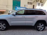 Usata Jeep Grand Cherokee Overland 241 CV (177 kW) 2011 Grigio SUV