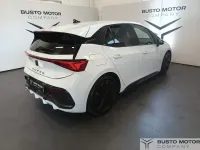Usata Cupra Born 169 kW (231 CV) 2023 Bianco / metallizzato Utilitaria