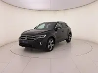 Usata VW T-Roc R-line 150 CV (110 kW) 2024 Deep black perlato SUV
