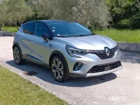 Usata Renault Captur Intens 101 CV (74 kW) 2021 Grigio SUV