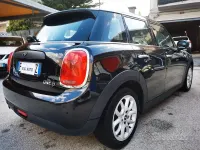Usata Mini One D Business 95 CV (69 kW) 2017 Nero Utilitaria