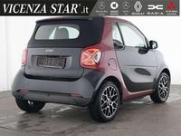 Usata Smart ForTwo Electric Drive 41 kW (56 CV) 2024 Nero / rosso Cabrio