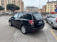 Usata Subaru Forester 147 CV (108 kW) 2011 Nero SUV