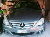 Usata Mercedes B180 Executive 109 CV (80 kW) 2010 Grigio Monovolume