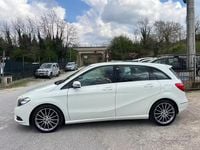 Usata Mercedes B180 Premium 108 CV (79 kW) 2013 Bianco Monovolume