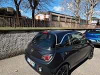 Usata Opel Adam Rocks Rocks 70 CV (51 kW) 2015 Nero Utilitaria