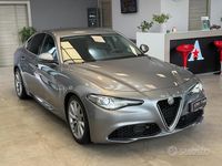 Usata Alfa Romeo Giulia Super 180 CV (132 kW) 2016 Grigio Berlina