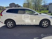 Usata Volvo XC60 Momentum 150 CV (110 kW) 2016 Bianco SUV