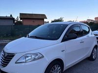 Usata Lancia Ypsilon Silver 69 CV (50 kW) 2014 Bianco Utilitaria