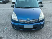 Usata Toyota Yaris 84 CV (61 kW) 2005 Bluazzurro Monovolume