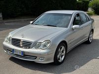 Usata Mercedes C270 Avantgarde 170 CV (125 kW) 2004 Giallo Berlina
