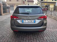 Usata Opel Astra Business 136 CV (100 kW) 2019 Grigio Station wagon