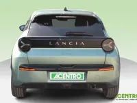Usata Lancia Ypsilon 101 CV (74 kW) 2025 Nero Utilitaria