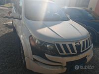 Usata Mahindra XUV500 140 CV (102 kW) 2014 Bianco SUV