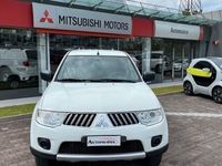 usata Mitsubishi L200 DOUBLE CAB INVITE