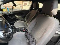 Usata Ford Fiesta ST-Line 68 CV (50 kW) 2017 Grigio Utilitaria