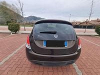 Usata Lancia Ypsilon Gold 95 CV (69 kW) 2012 Marrone Utilitaria