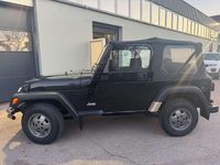 Usata Jeep Wrangler 118 CV (86 kW) 1998 Nero SUV