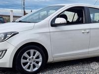 Usata Hyundai i20 Edition 75 CV (55 kW) 2013 Bianco Utilitaria
