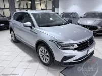 Usata VW Tiguan Life 122 CV (89 kW) 2022 Argento SUV