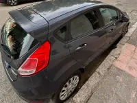 Usata Ford Fiesta 97 CV (71 kW) 2013 Grigio Berlina