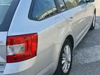 Usata Skoda Octavia G-TEC Executive 110 CV (80 kW) 2016 Grigio Station wagon