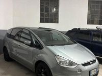 Usata Ford S-MAX S 140 CV (102 kW) 2010 Grigio Monovolume