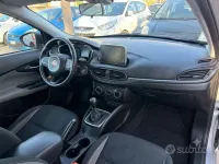 Usata Fiat Tipo 120 CV (88 kW) 2017 Grigio Berlina
