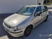 Usata Fiat Punto 60 CV (44 kW) 1999 Grigio Utilitaria