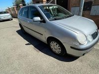 Usata VW Polo 64 CV (47 kW) 2004 Grigio Utilitaria