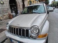 Usata Jeep Cherokee 87 CV (63 kW) 2005 SUV
