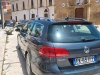 Usata VW Passat Highline 170 CV (125 kW) 2011 Grigio Station wagon