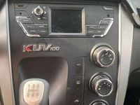 Usata Mahindra KUV100 83 CV (61 kW) 2018 Bianco SUV