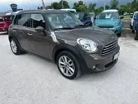 Usata Mini Cooper D Countryman 111 CV (81 kW) 2012 Marrone SUV