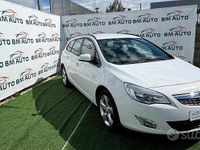Usata Opel Astra 110 CV (80 kW) 2012 Bianco Station wagon