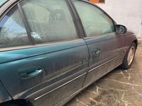 Usata Opel Omega 131 CV (96 kW) 1995 Verde Berlina