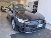 Usata VW Golf VIII Life 116 CV (85 kW) 2022 Nero Berlina