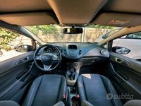 Usata Ford Fiesta Business Edition 60 CV (44 kW) 2015 Nero Utilitaria