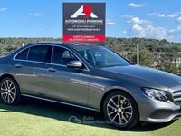 Usata Mercedes E220 Business 194 CV (142 kW) 2017 Grigio Berlina