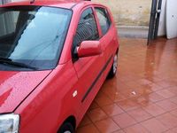 Usata Kia Picanto LX 60 CV (44 kW) 2007 Rosso Utilitaria