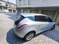 Usata Lancia Delta Silver 120 CV (88 kW) 2014 Grigio Utilitaria