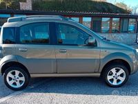 Usata Fiat Panda 4x4 Cross 75 CV (55 kW) 2010 Verde Utilitaria