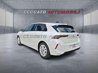 Usata Opel Astra Edition 110 CV (80 kW) 2024 Argento Utilitaria