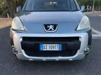 Usata Peugeot Partner Tepee Outdoor 90 CV (66 kW) 2009 Beige Monovolume