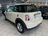 Usata Mini ONE 75 CV (55 kW) 2011 Panna Utilitaria