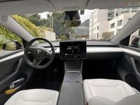 Usata Tesla Model Y 152 kW (208 CV) 2024 SUV