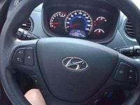 Usata Hyundai i10 65 CV (47 kW) 2020 Grigio Utilitaria