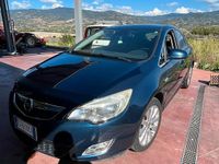 Usata Opel Astra 110 CV (80 kW) 2011 Berlina