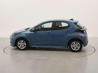 Usata Toyota Yaris Hybrid Active 116 CV (85 kW) 2021 Blu Utilitaria