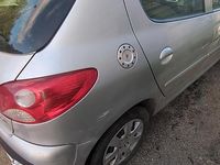Usata Peugeot 206 68 CV (50 kW) 2010 Grigio Utilitaria